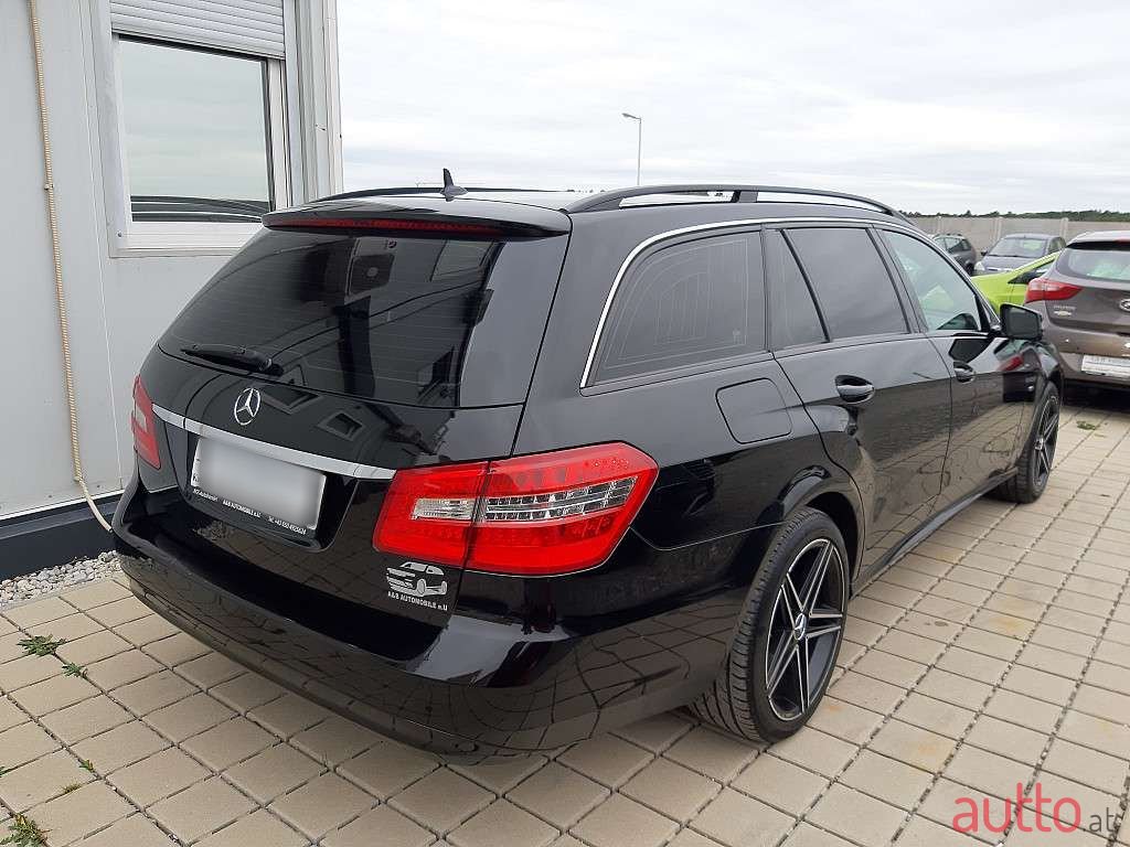 2010' Mercedes-Benz E-Klasse photo #5