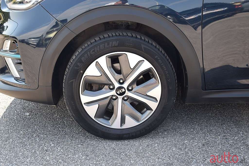 2020' Kia e-Niro photo #5