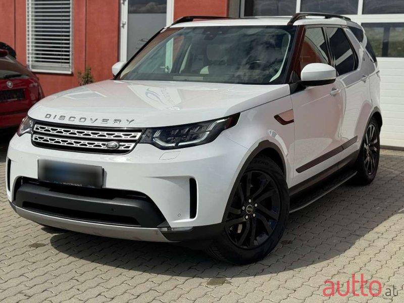 2017' Land Rover Discovery photo #4