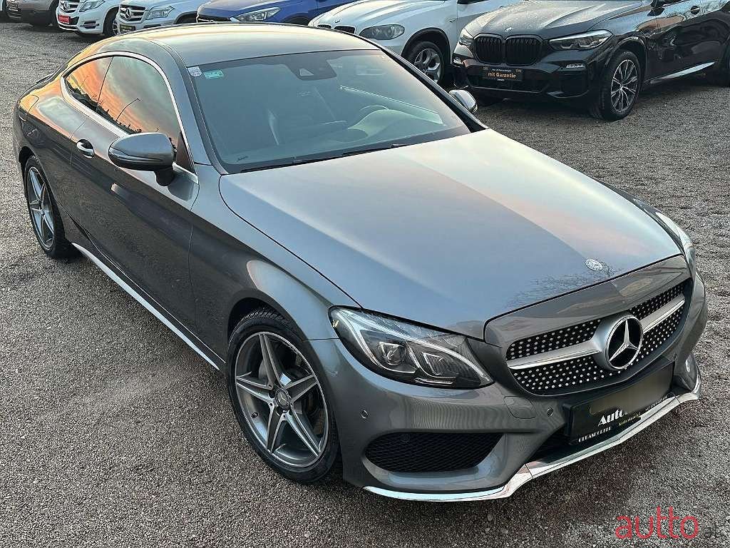 2016' Mercedes-Benz C-Klasse photo #3