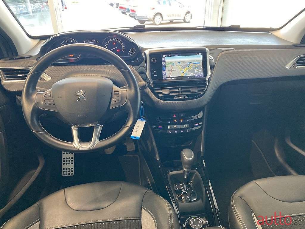2016' Peugeot 2008 photo #3