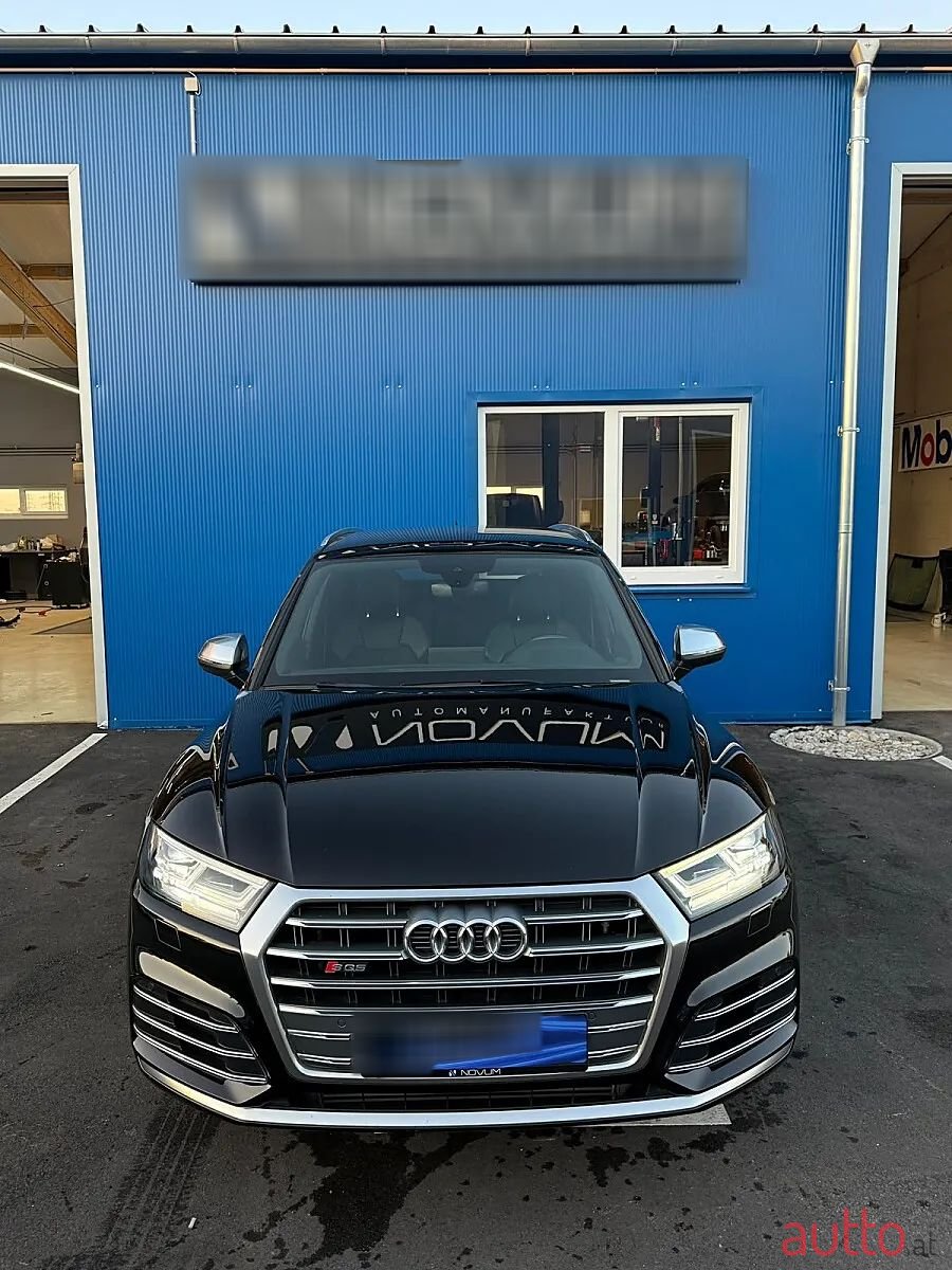 2020' Audi Q5 photo #4