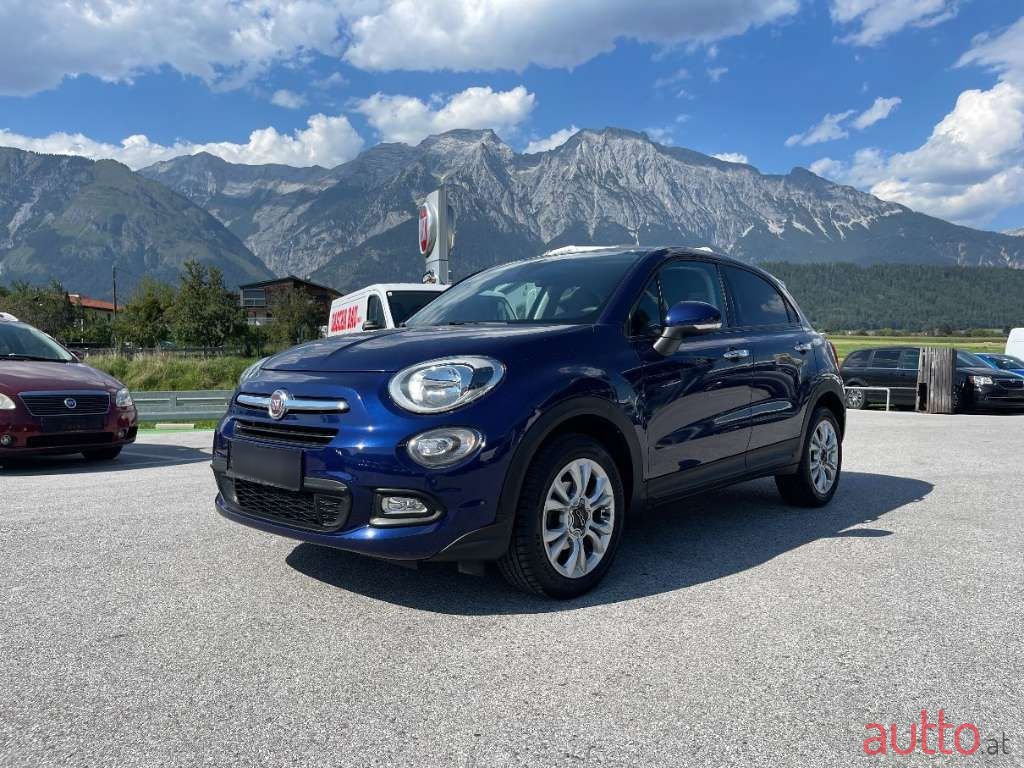 2015' Fiat 500X photo #2