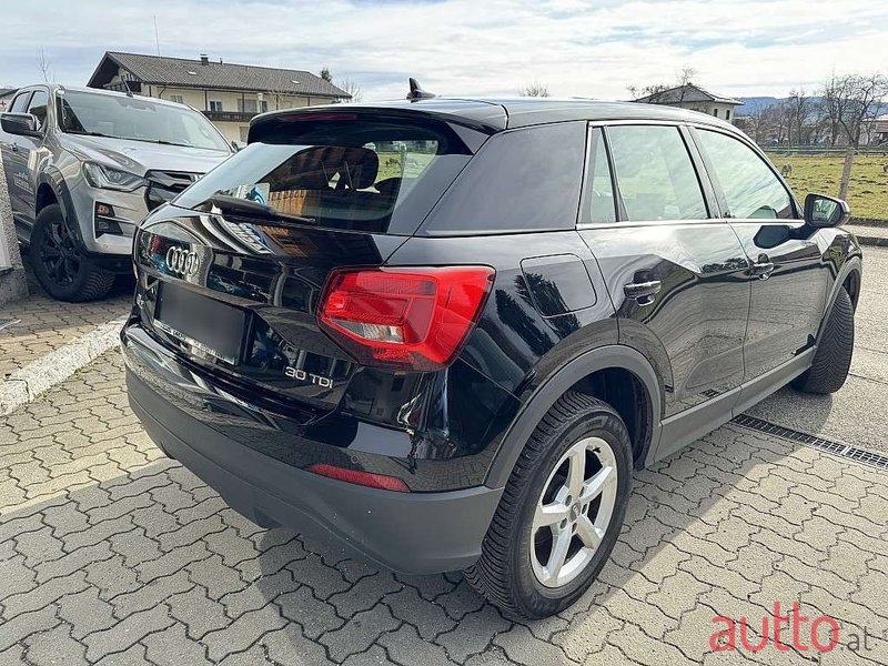 2019' Audi Q2 photo #5