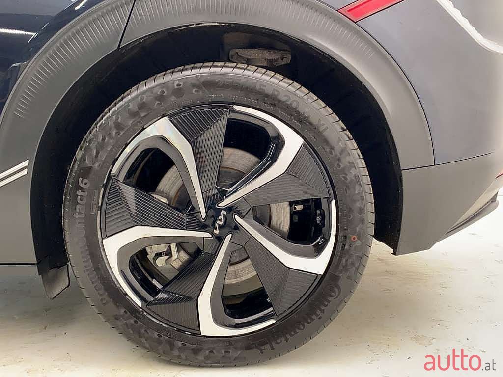 2022' Kia EV6 photo #5