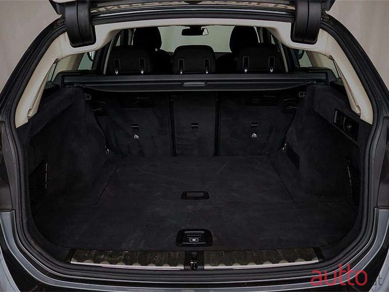 2020' BMW 3Er-Reihe photo #6