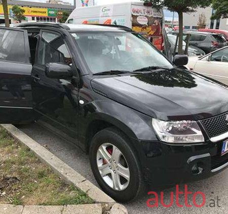 2007' Suzuki Vitara photo #2