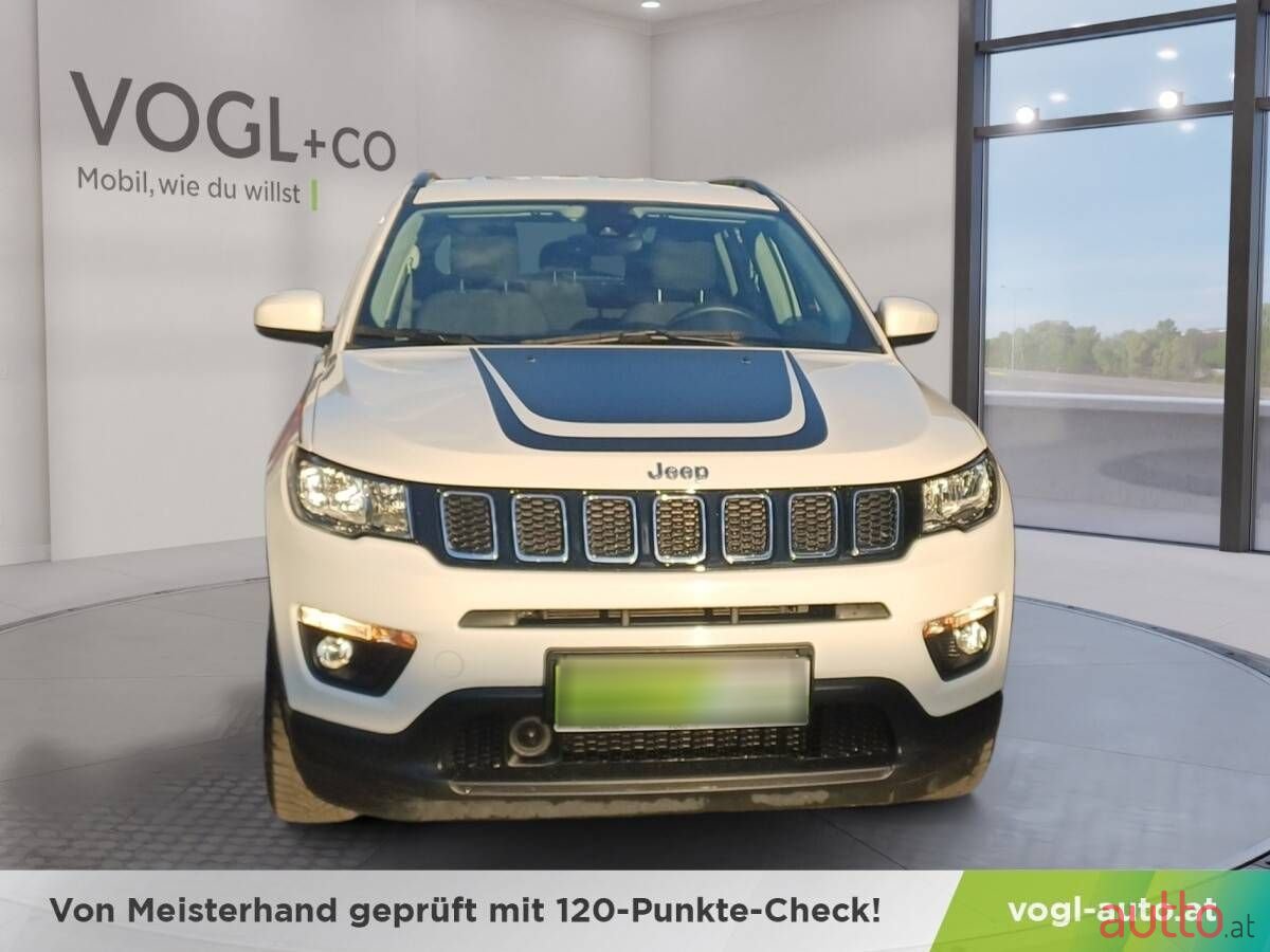 2018' Jeep Compass photo #5