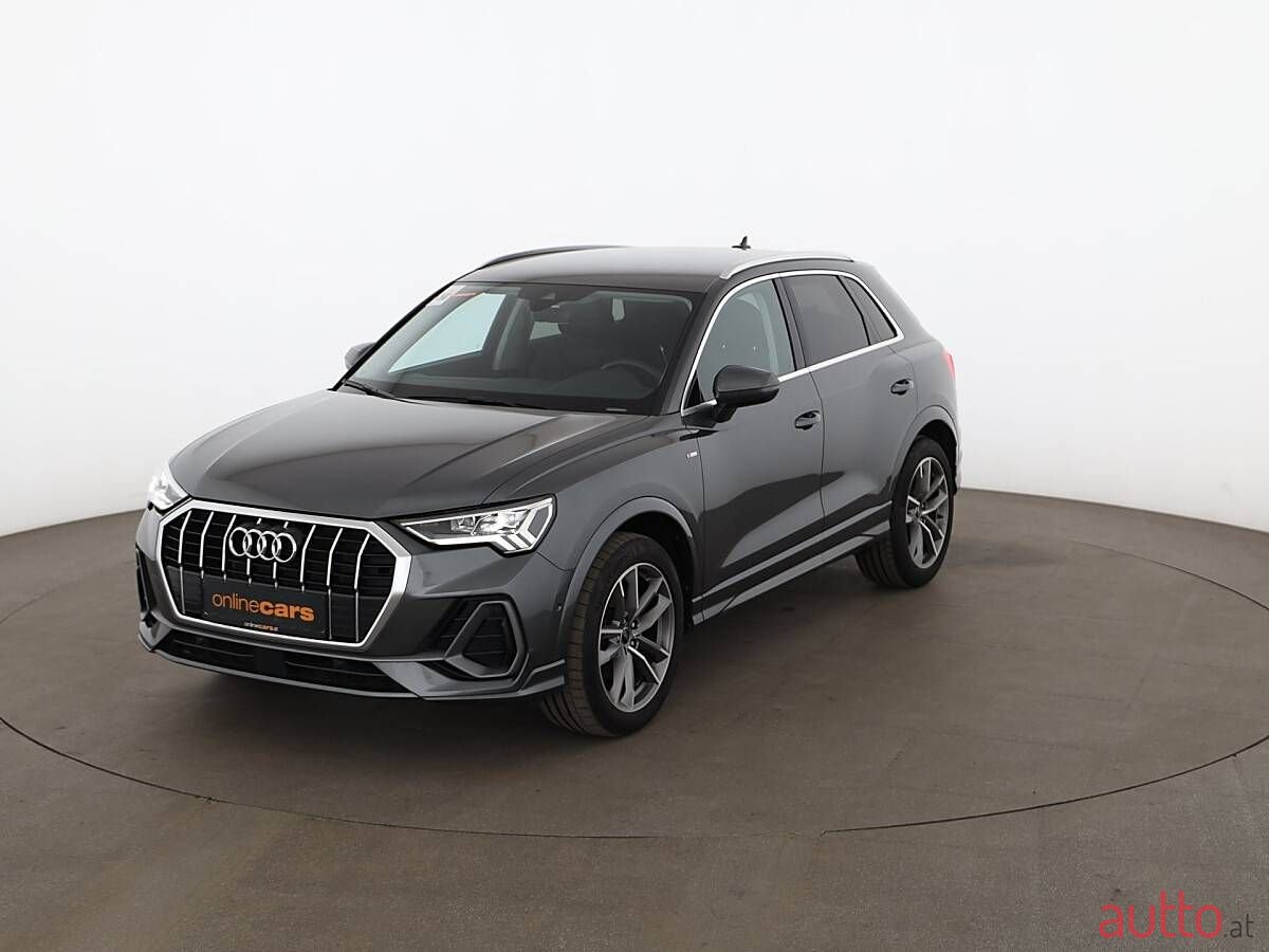 2023' Audi Q3 photo #2