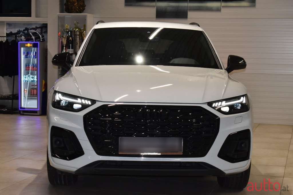 2022' Audi Q5 photo #2