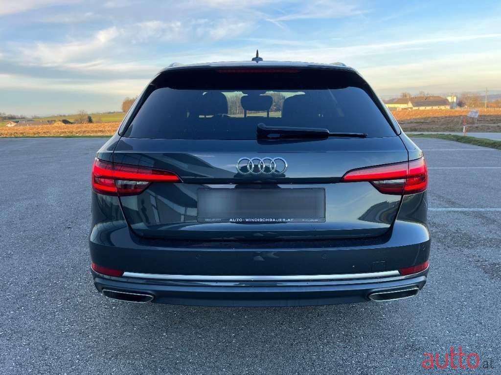 2019' Audi A4 photo #4