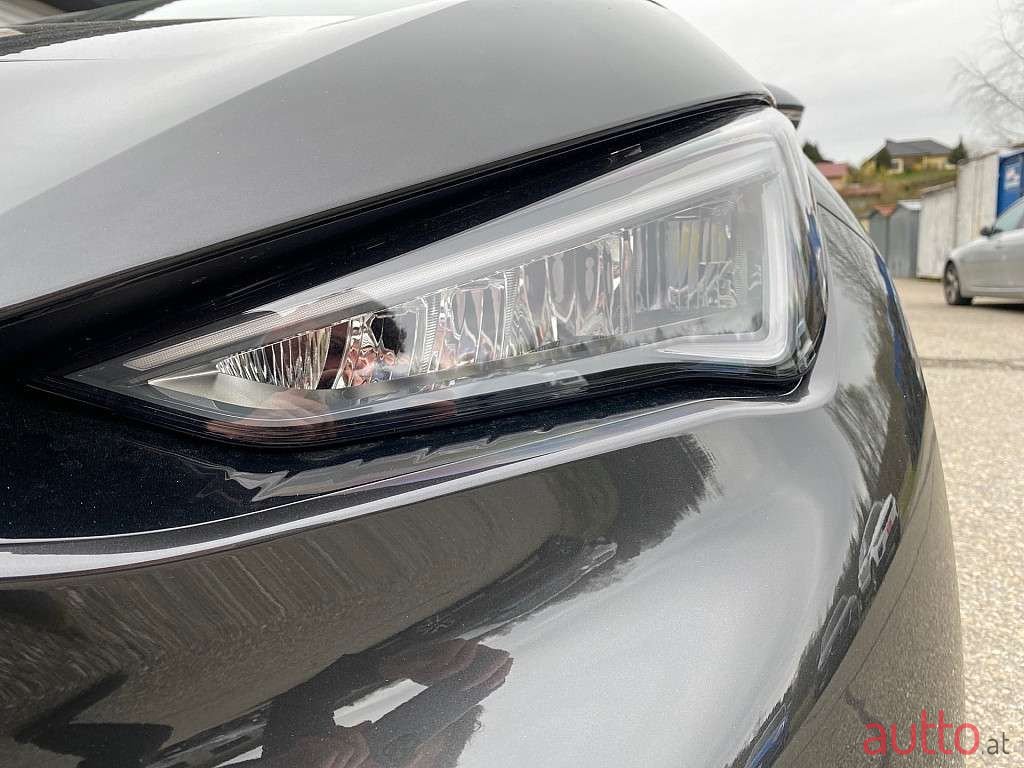 2023' Cupra Born photo #3