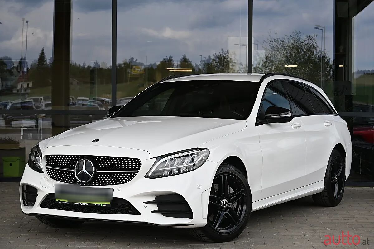 2018' Mercedes-Benz C-Klasse photo #1