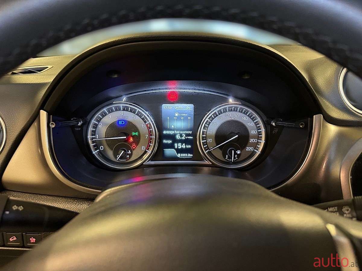 2023' Suzuki Vitara photo #5