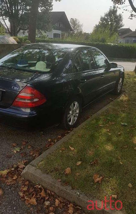 2006' Mercedes-Benz E-Klasse photo #1