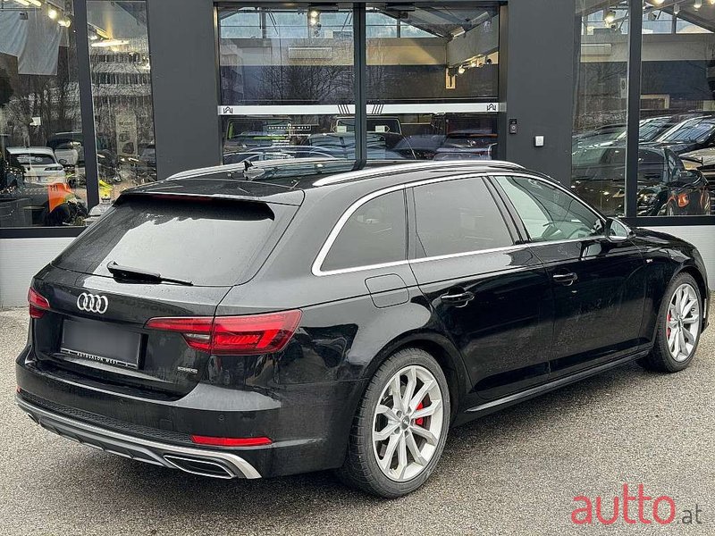 2019' Audi A4 photo #2