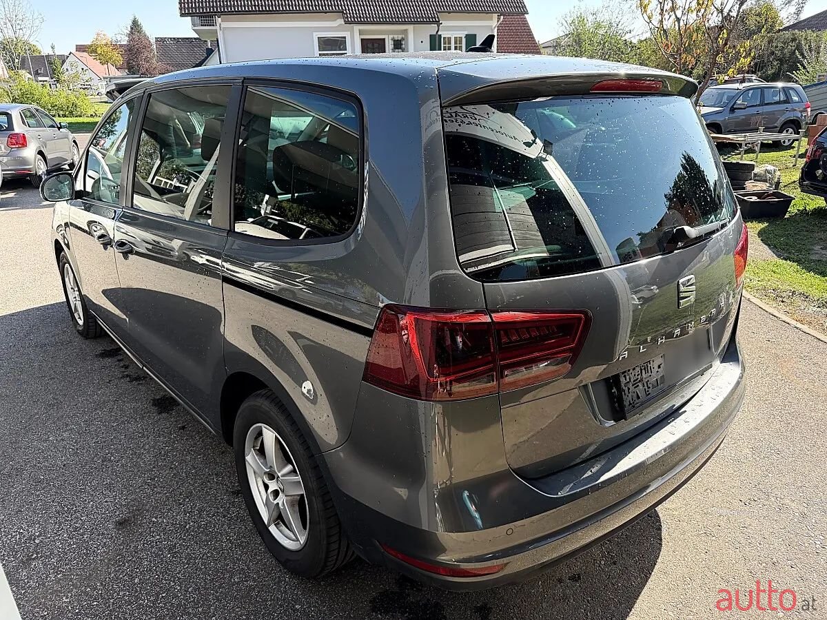 2016' SEAT Alhambra photo #5