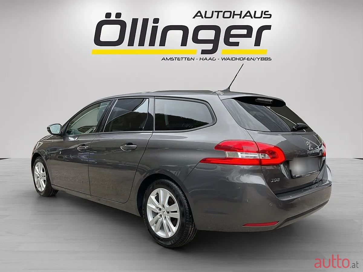 2020' Peugeot 308 photo #4