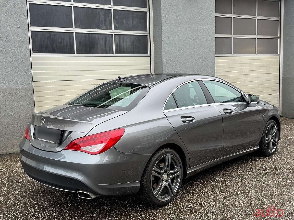 2015' Mercedes-Benz Cla-Klasse photo #6