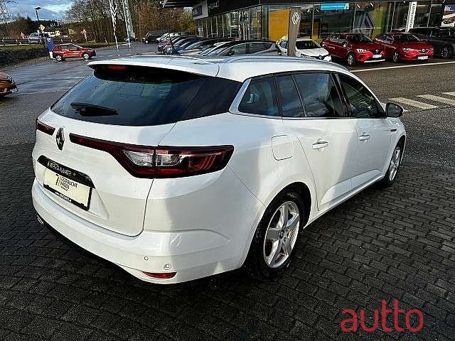 2018' Renault Megane photo #3