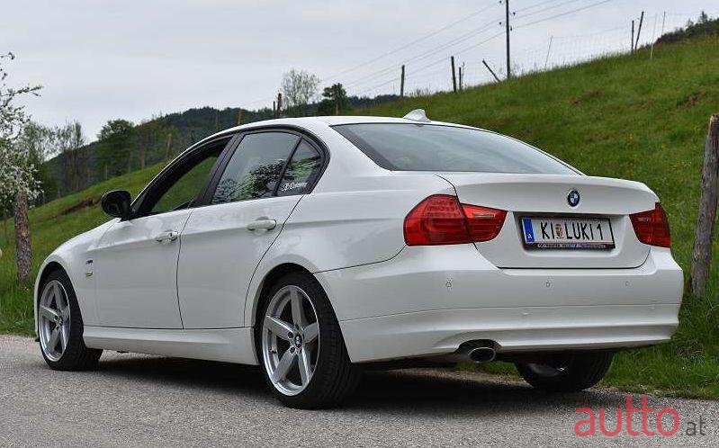 2009' BMW 3Er-Reihe photo #1