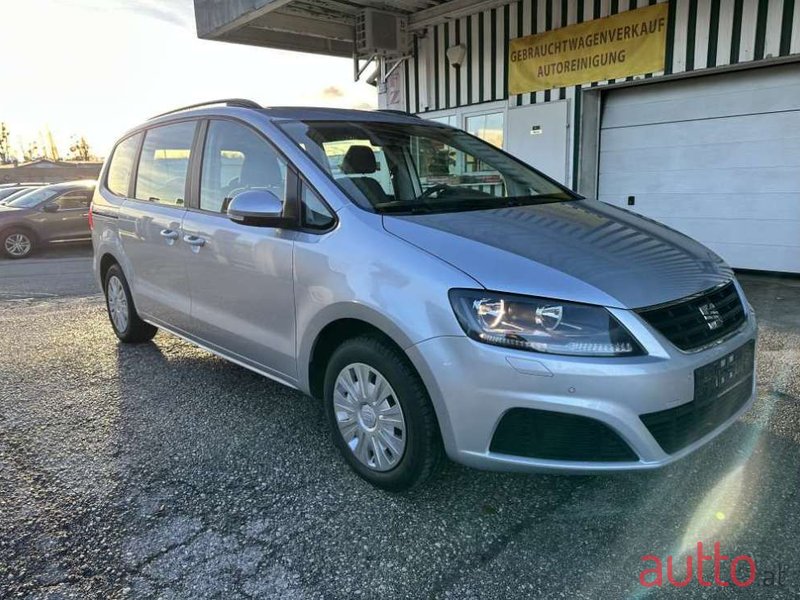 2017' SEAT Alhambra photo #5