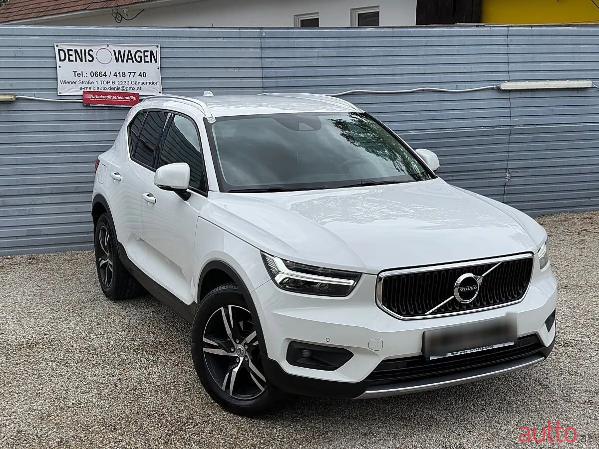 2019' Volvo XC40 photo #1