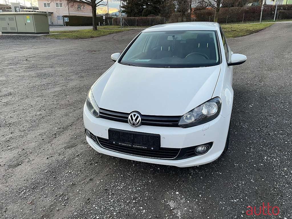 2012' Volkswagen Golf photo #4