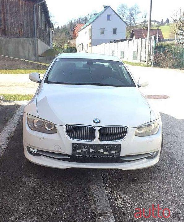 2010' BMW 3Er-Reihe photo #1