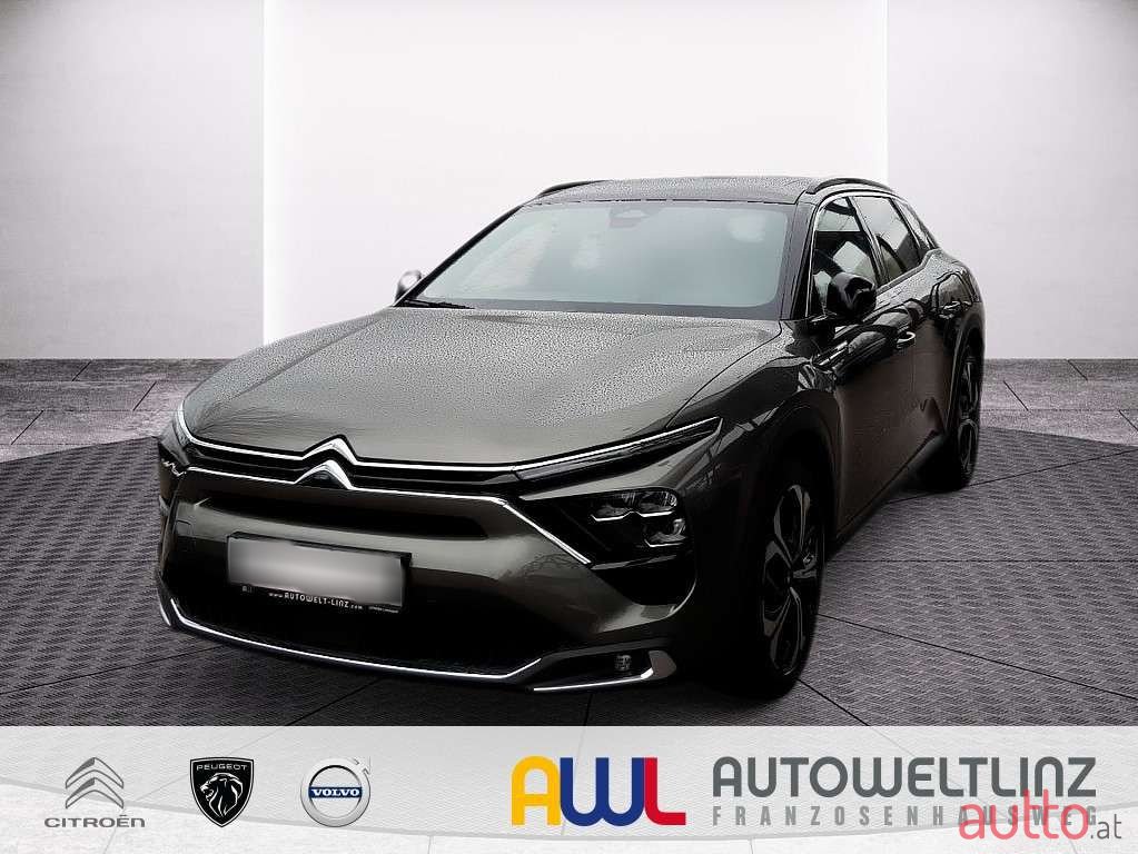 2022' Citroen C5 X photo #1