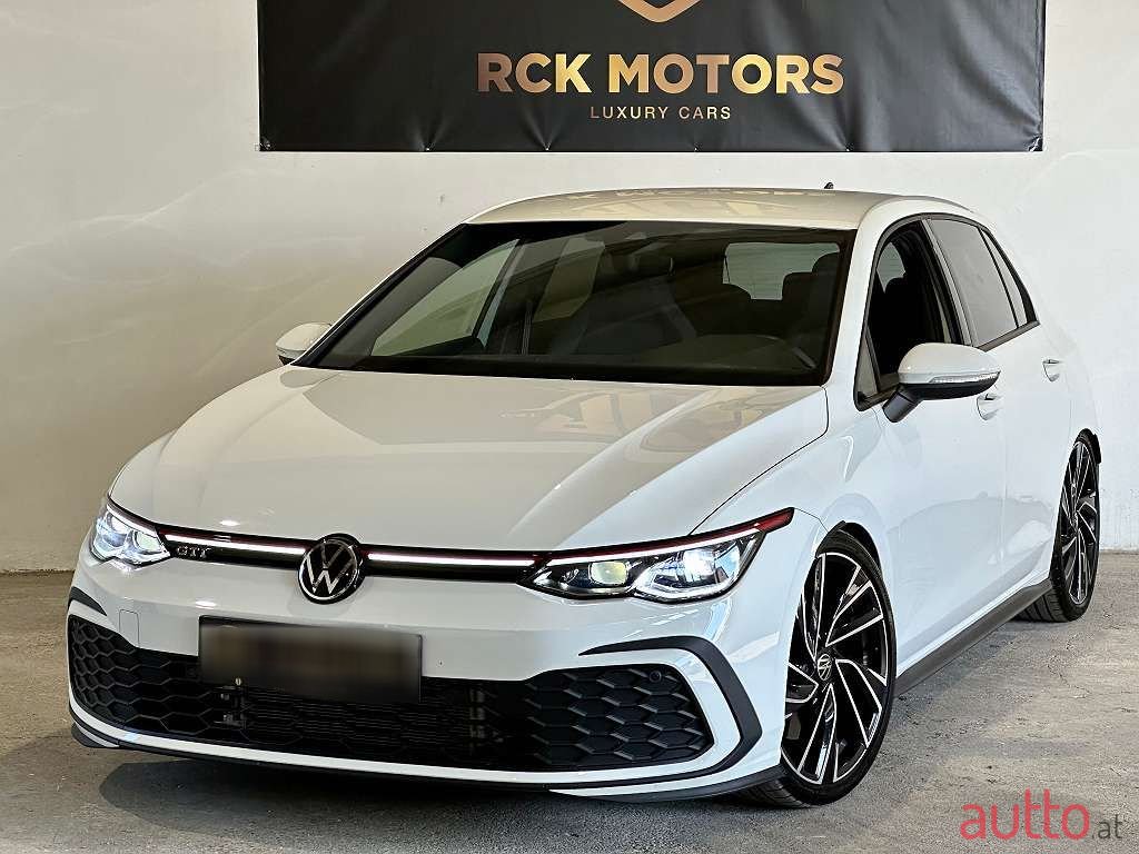2021' Volkswagen Golf photo #3