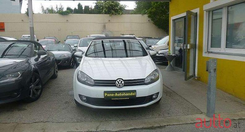 2012' Volkswagen Golf photo #3