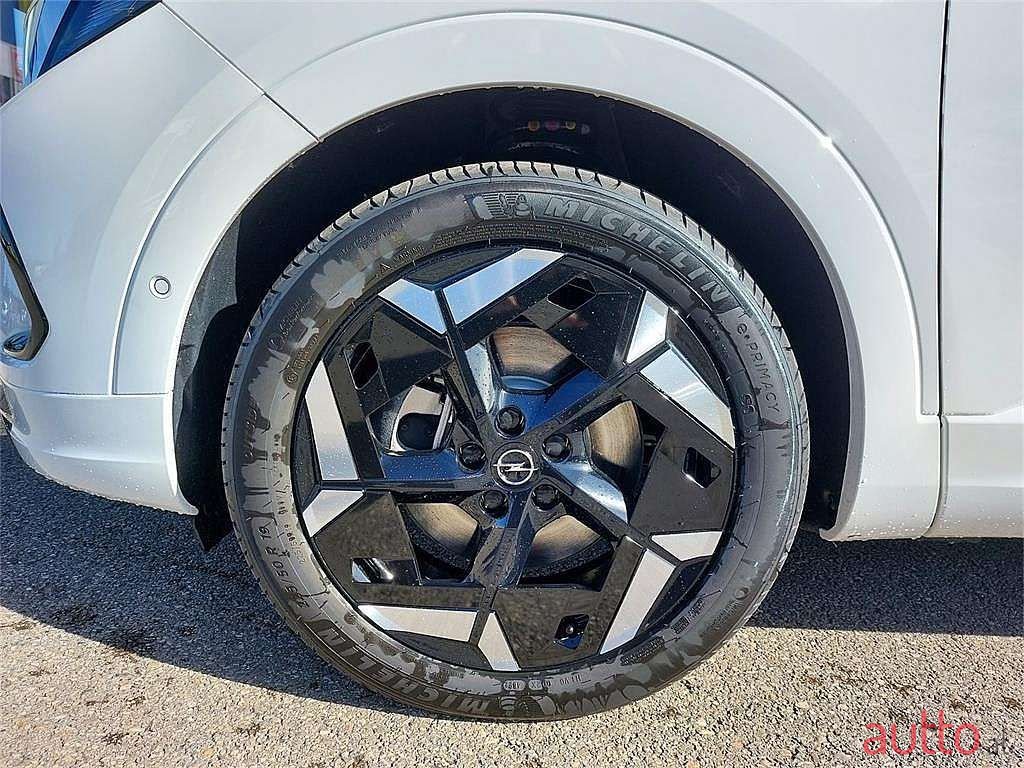 2023' Opel Grandland photo #3