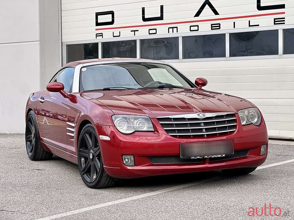 2006' Chrysler Crossfire photo #2