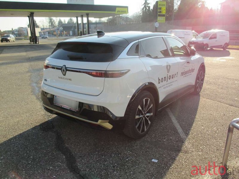 2023' Renault Megane photo #5