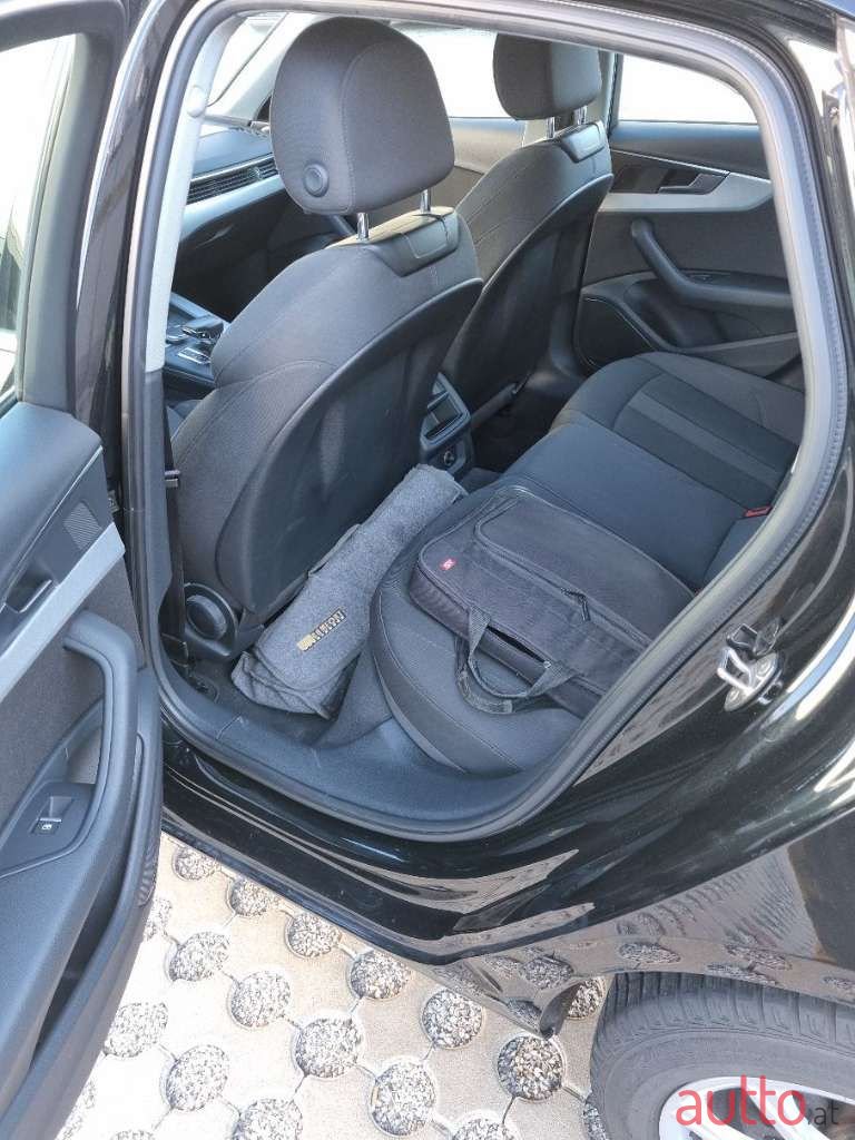 2018' Audi A4 photo #5