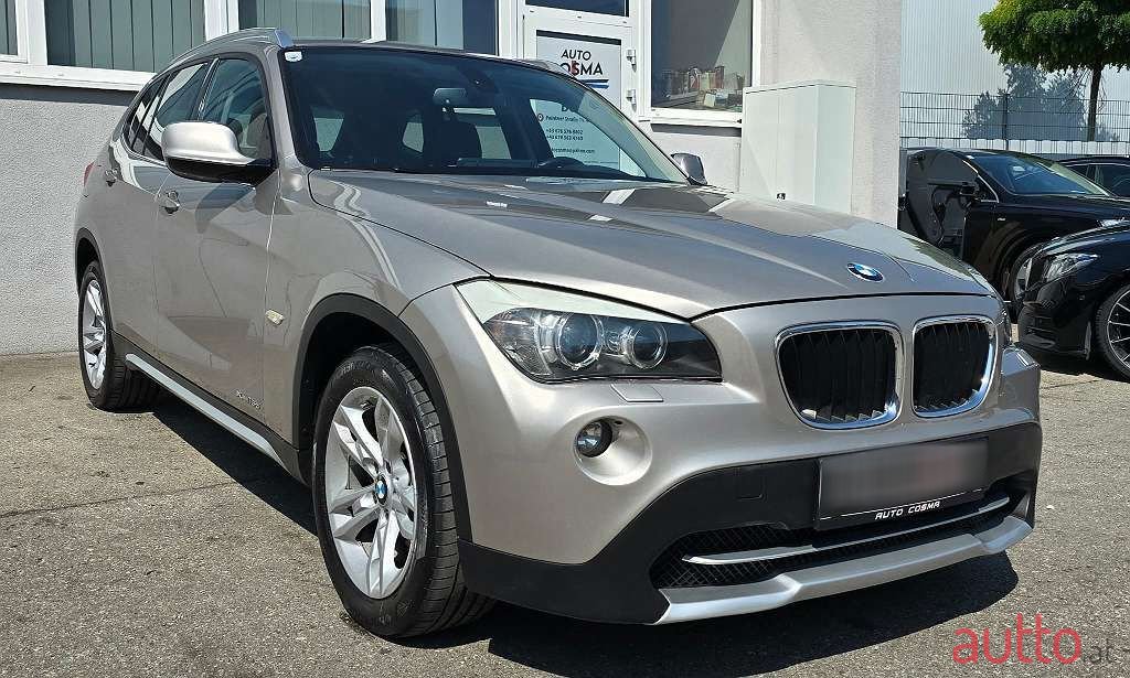 2012' BMW X1 photo #1