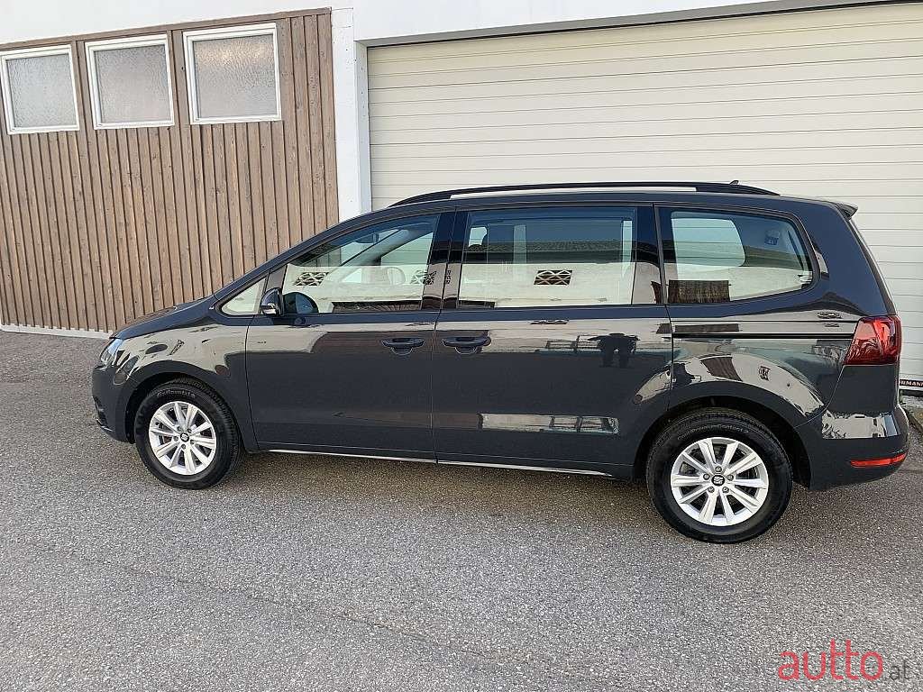 2018' SEAT Alhambra photo #4