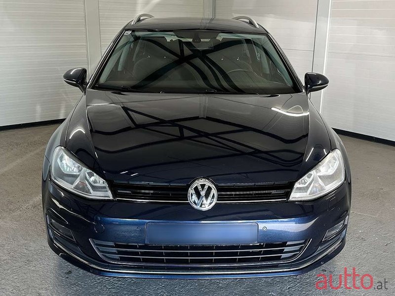 2013' Volkswagen Golf photo #3