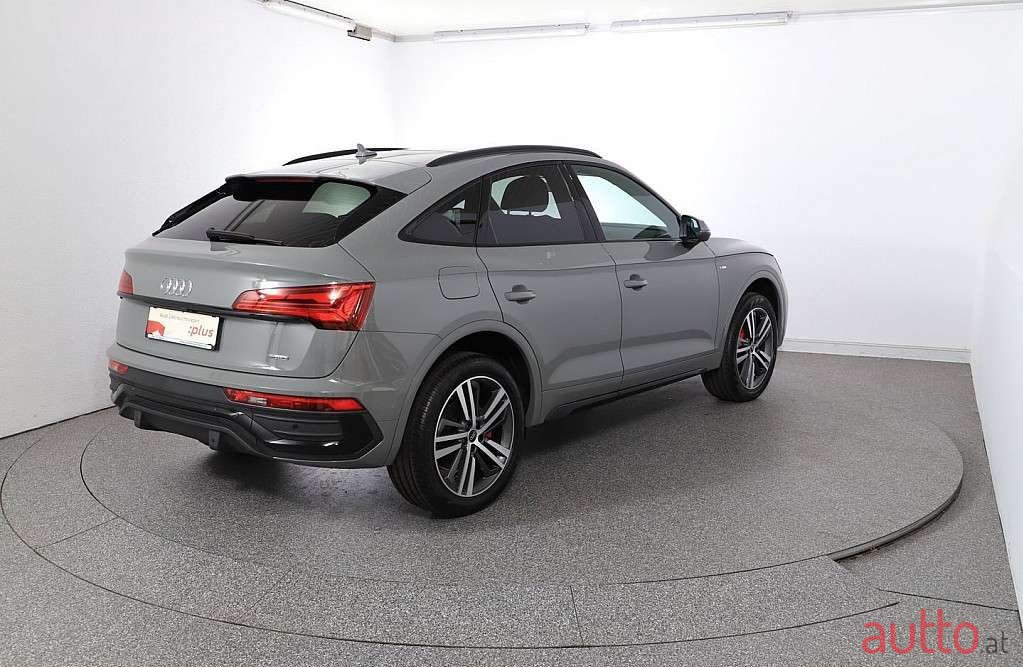 2022' Audi Q5 photo #5