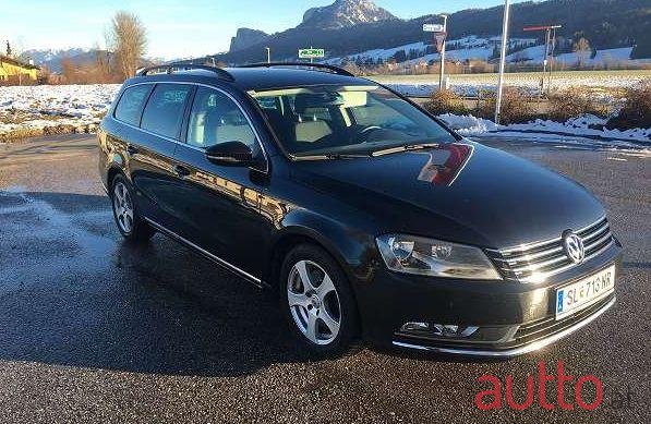 2012' Volkswagen Passat photo #1