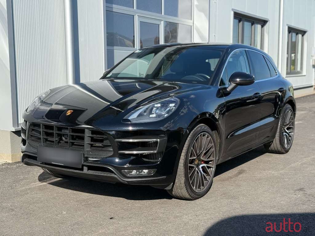 2016' Porsche Macan photo #4