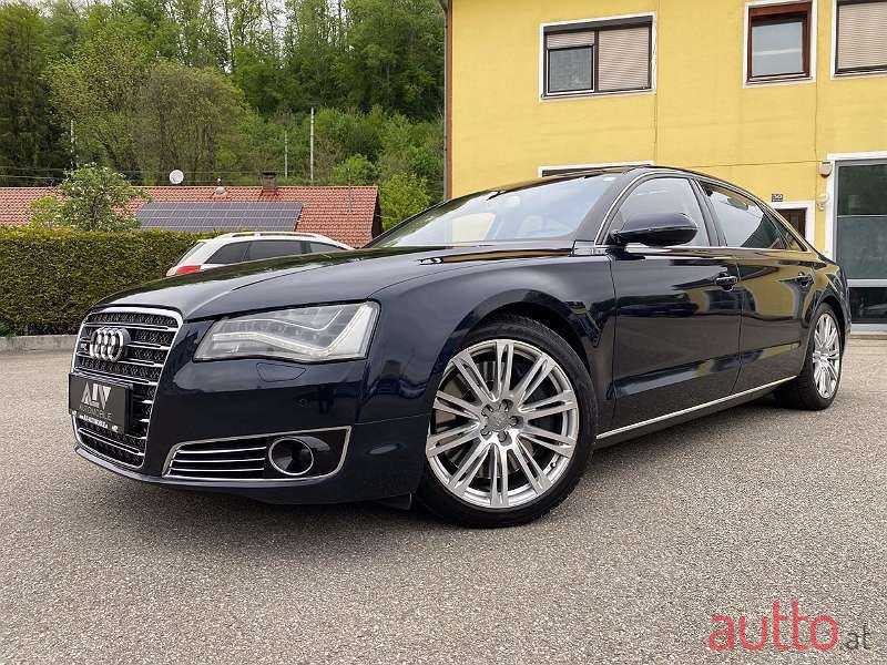 2011' Audi A8 photo #1