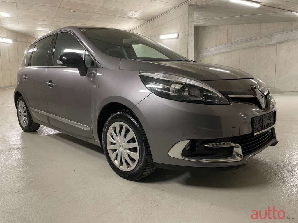 2015' Renault Scenic photo #2