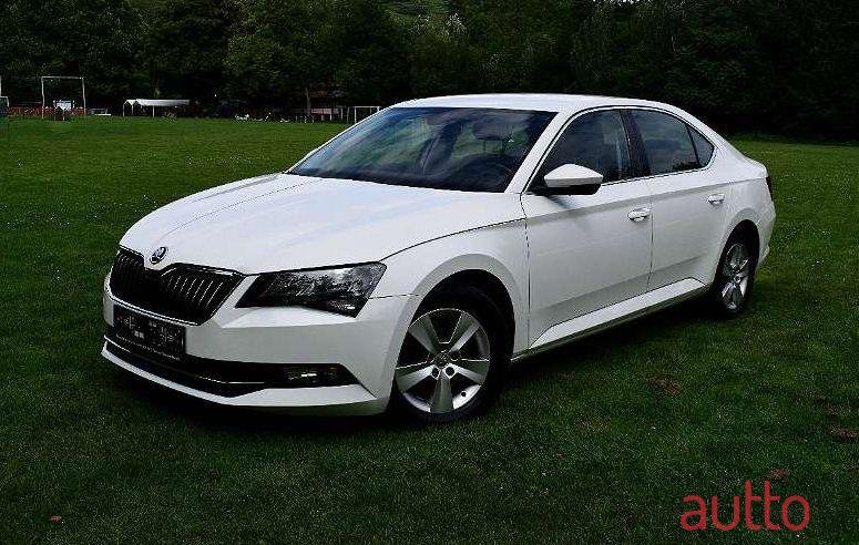 2017' Skoda Superb photo #1