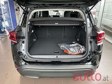 2023' Citroen C5 Aircross photo #6