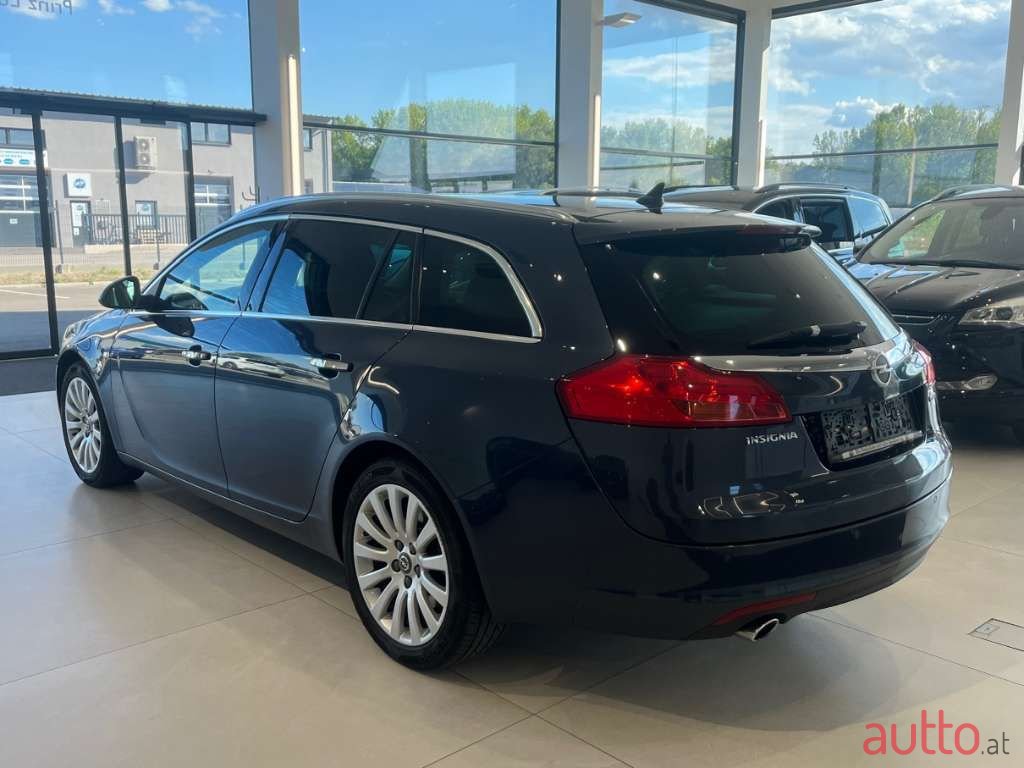 2009' Opel Insignia photo #6