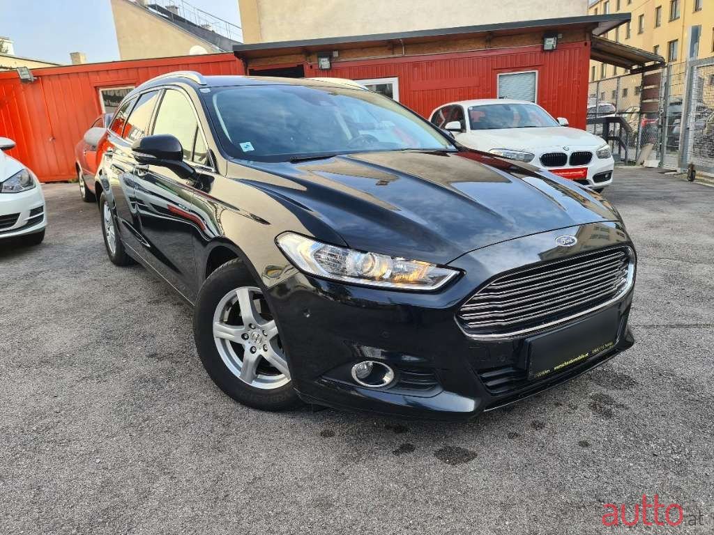 2015' Ford Mondeo photo #3