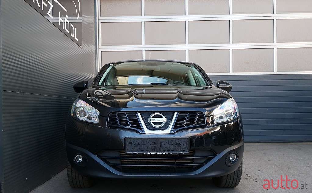 2011' Nissan Qashqai photo #2