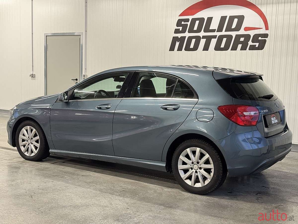 2012' Mercedes-Benz A-Klasse photo #5